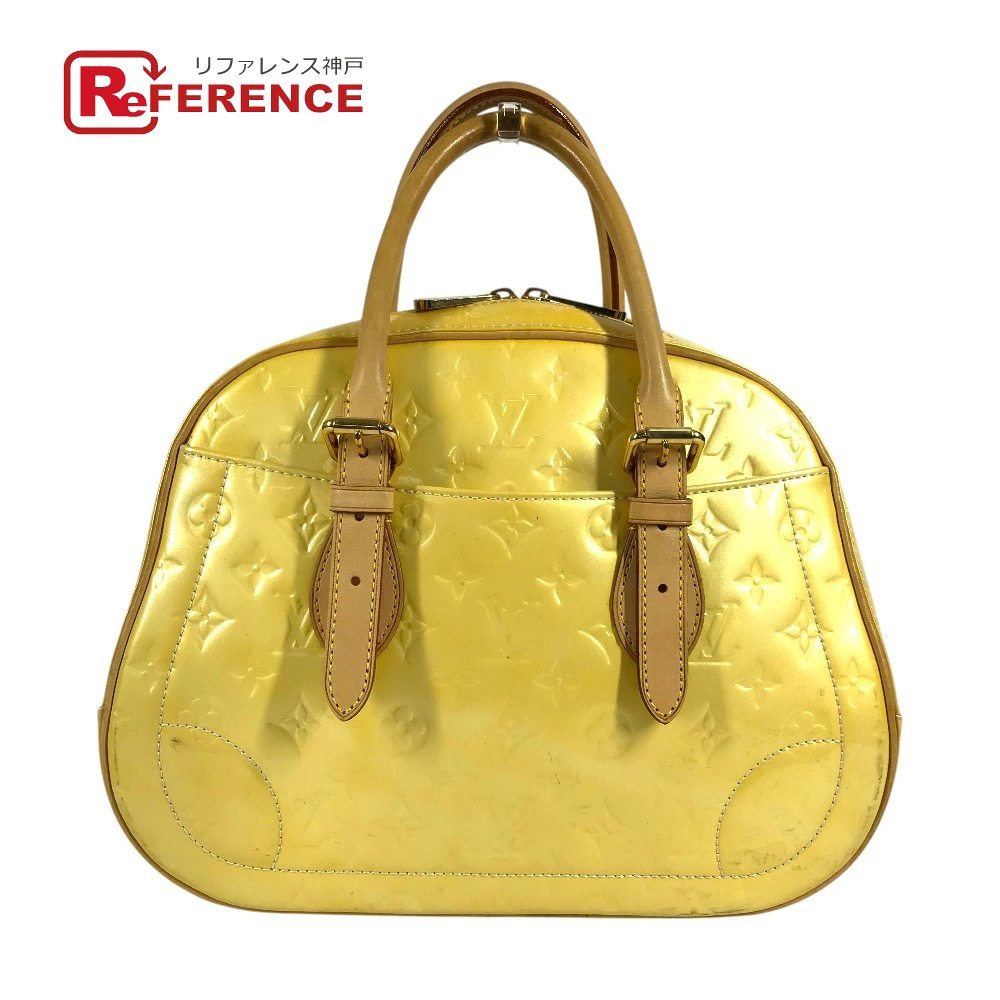 Louis Vuitton Vernis Summit Drive Shoulder Bag Handbag Perle White